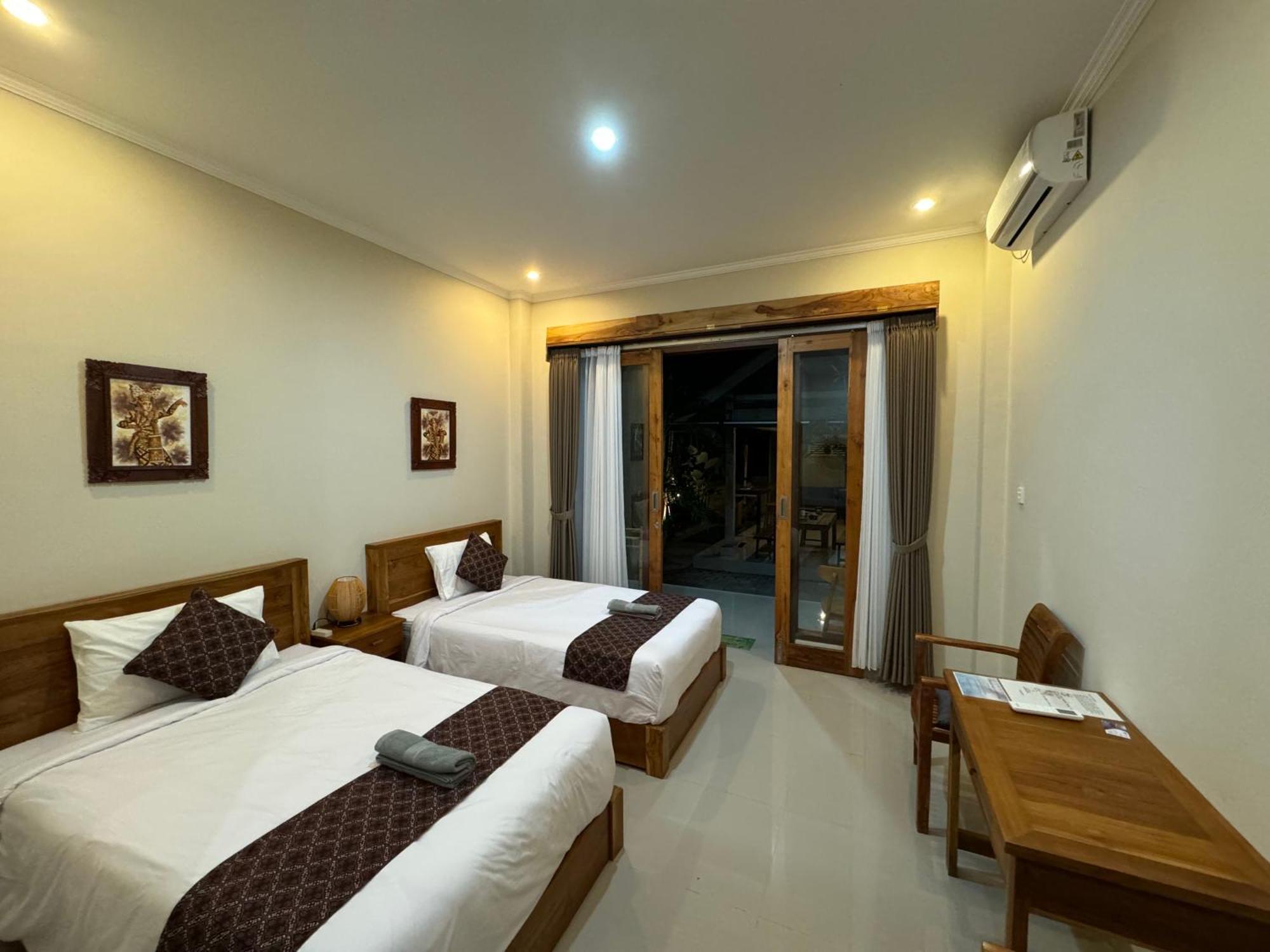 Canggu Nadi 2 Guest House Esterno foto
